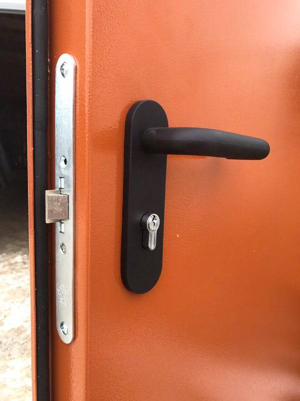 Замок Замок