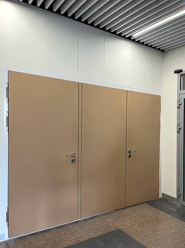 Технические двери с временными панелями Технические двери с временными панелями